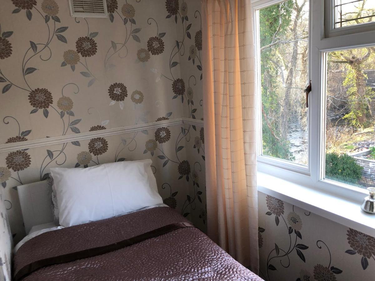 3-Bed House Waterfall Country Brecon Beacons Pontneddfechan Exterior foto